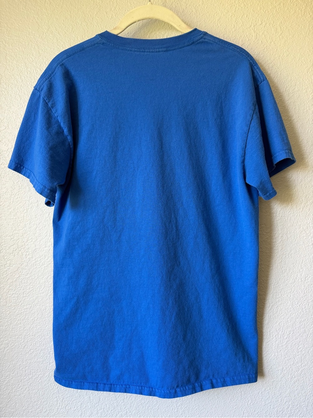 Superman 'MOM' DC Comics Graphic Tee, EUC, SuperMOM T-shirt, Medium - Picture 3 of 5